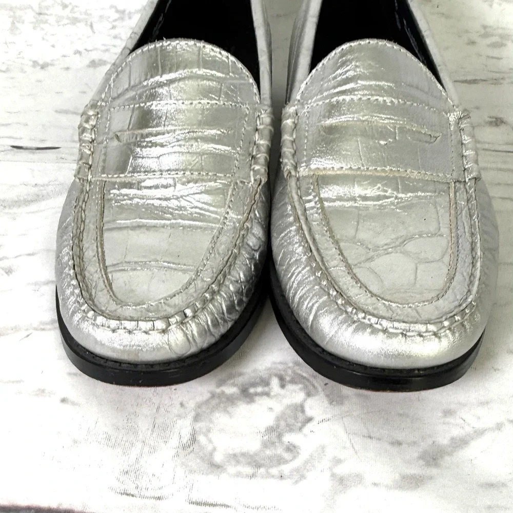 Bass Weejuns Shoes Women's 8M Silver Penny Loafers Slip On Leather Croc Print